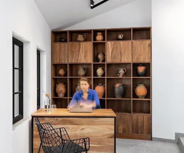 Bridges Хотел 5*