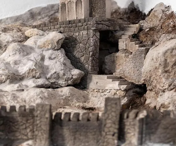 Bridges Хотел Велико Търново