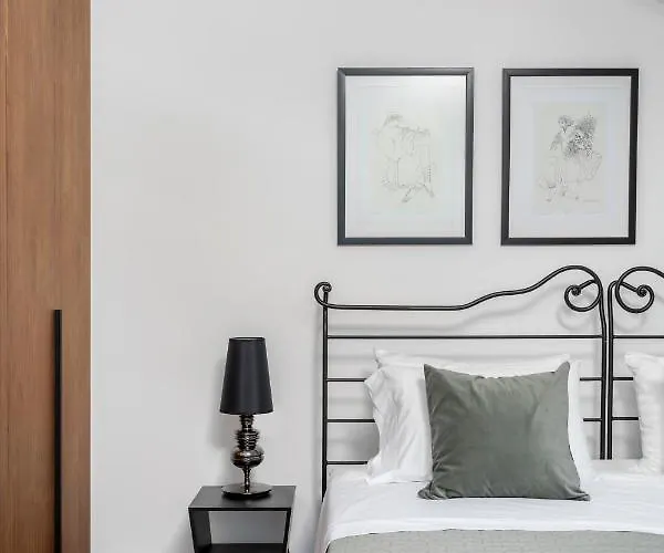 Хотел Bridges 5*