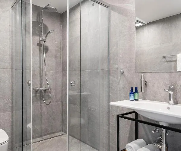 Хотел Bridges Велико Търново